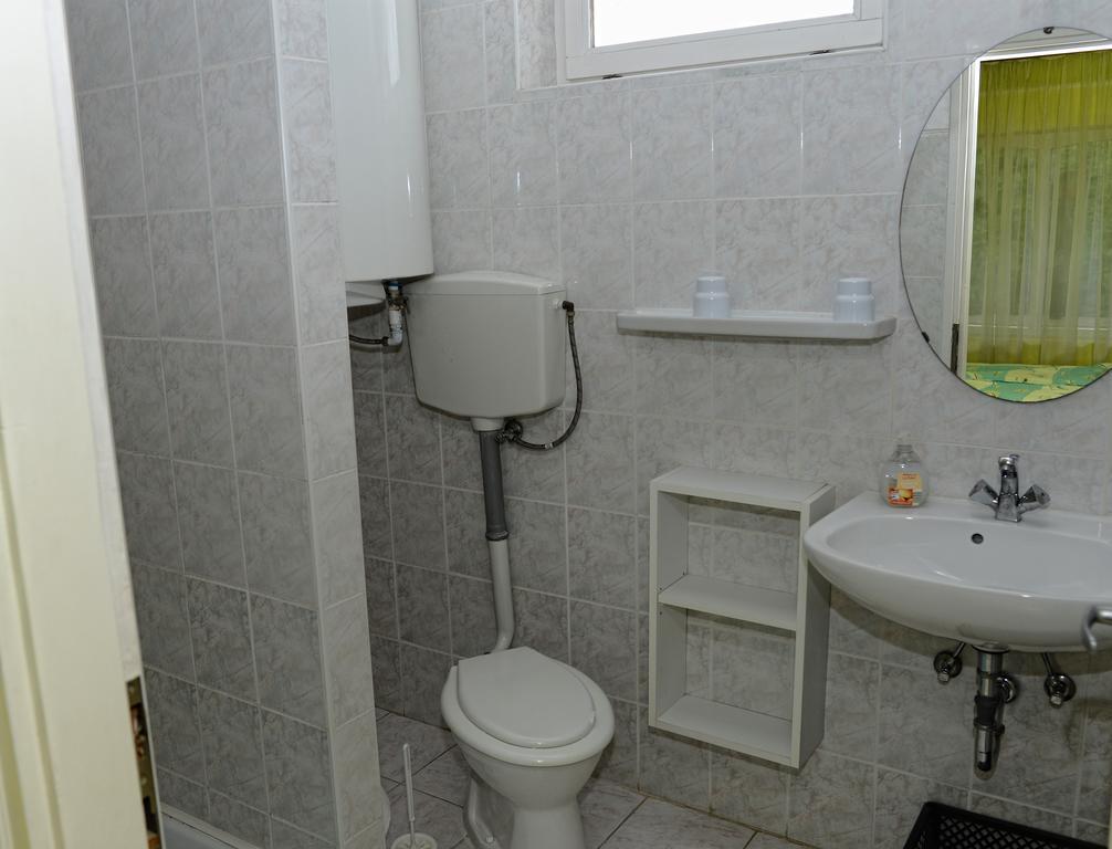 Stop Apartment Buk Quarto foto