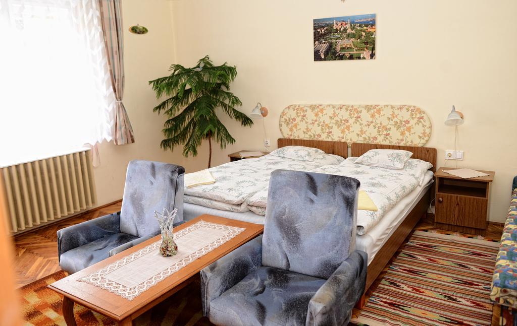 Stop Apartment Buk Quarto foto